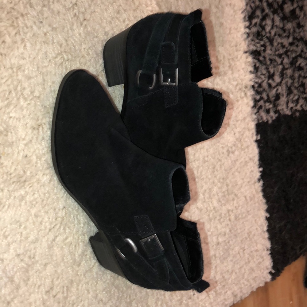 Booties - Picture 3 of 7